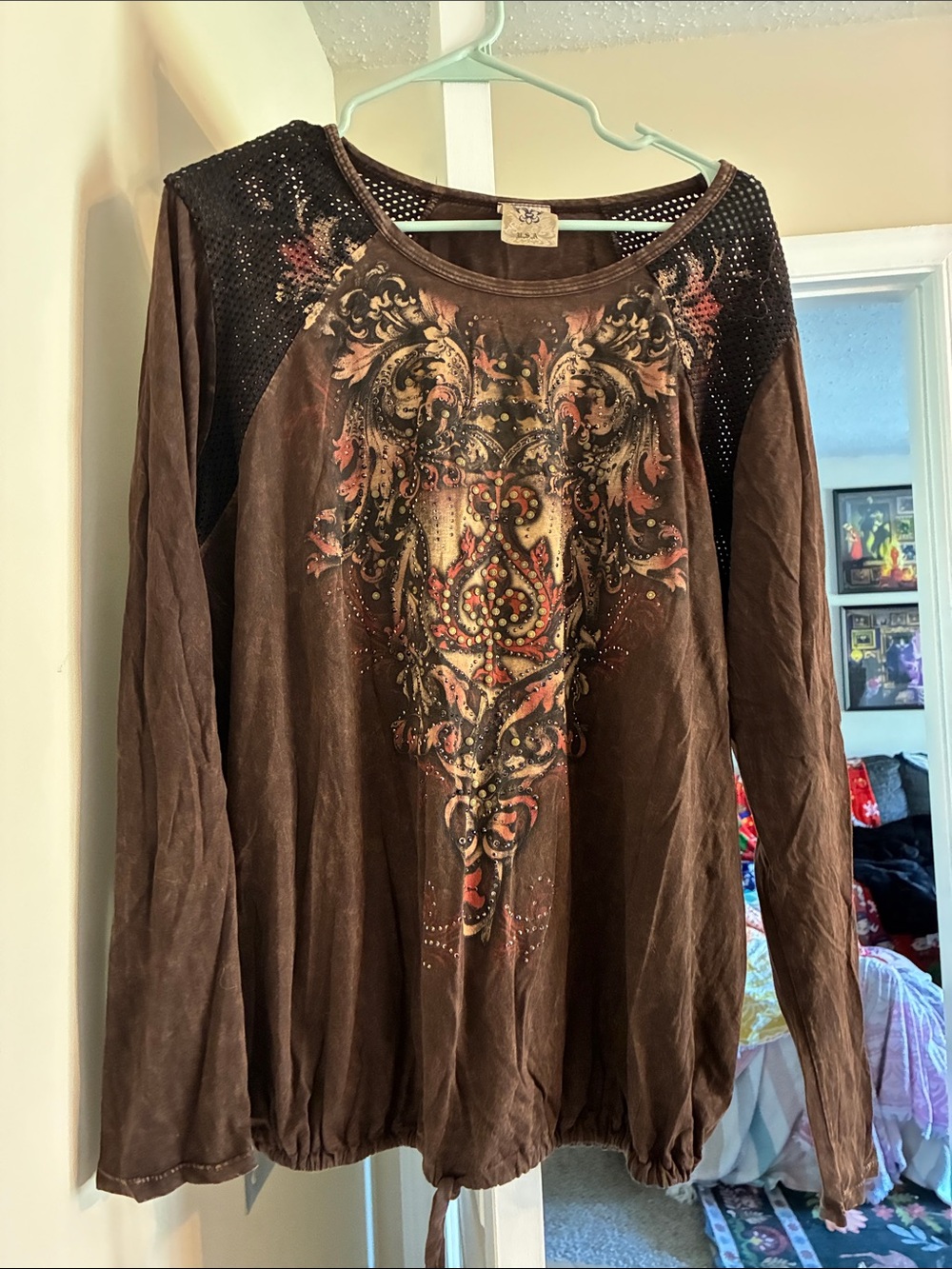 Vocal Brown Long-Sleeve Embellished Women's Tee